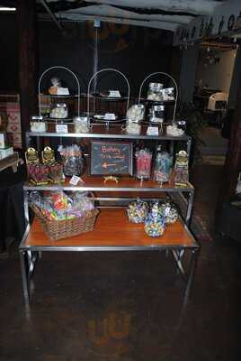 Underground Bakery & Cafe