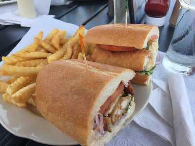 D'jais Bar - Nightclub & Restaurant