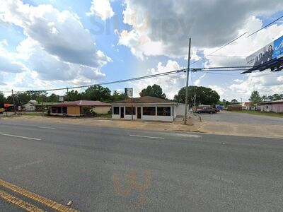 Split Oaks Saloon Llc