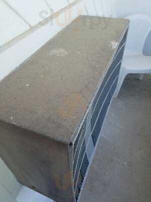 The Yankee Clipper Inn