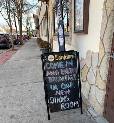 The Village Lanterne