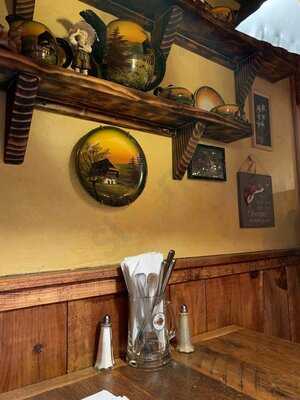 The Village Lanterne