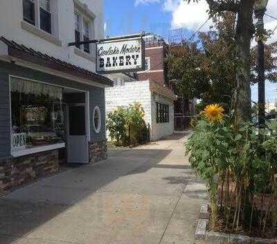Cieslak's Modern Bakery
