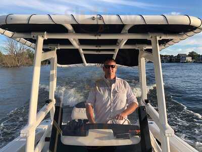 The Buck Burgers & Brew