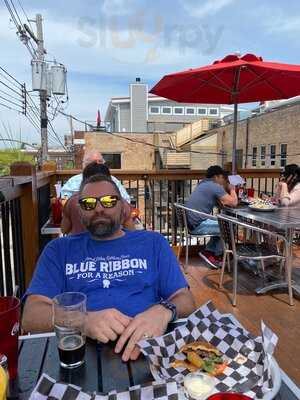 The Buck Burgers & Brew