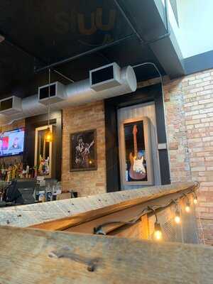 The Buck Burgers & Brew