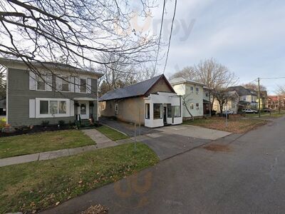 Maggie's Pies & Pasta