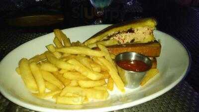 Hudsons On The Mile Freeport Ny