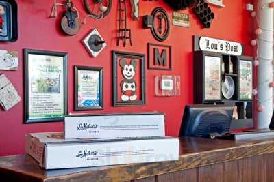 Lou Malnati's Pizzeria - Carry Out