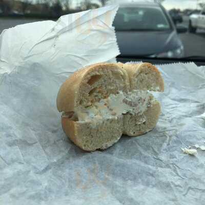 Stuff'n Bagels