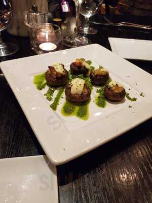 Vintage Chophouse & Wine Bar