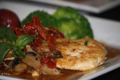 Elliot's On The Mile