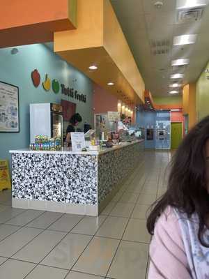 Tutti Frutti - Brazos Town Center