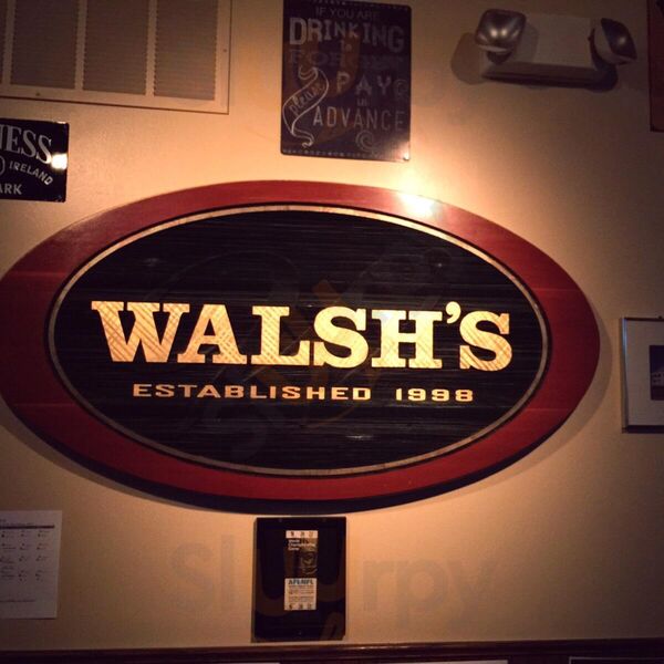 Walsh's Bar & Grill