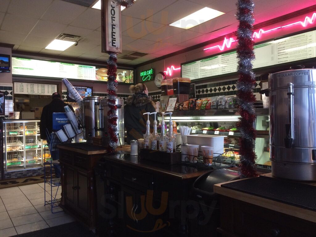 Lindenhurst Bagels And Deli