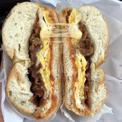 Lindenhurst Bagels And Deli