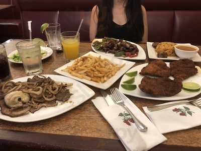 Mi Casa Dominican Restaurant And Bar