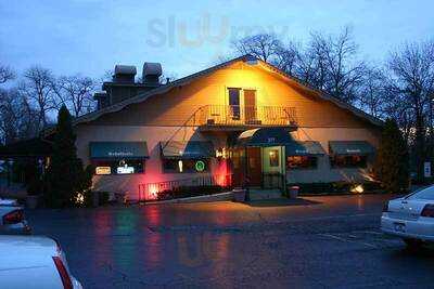 Fritzl's European Restaurant & Pub