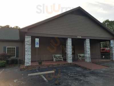 Holt Lake Bar-b-que & Seafood