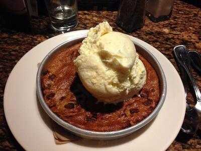 Bj's Restaurant & Brewhouse