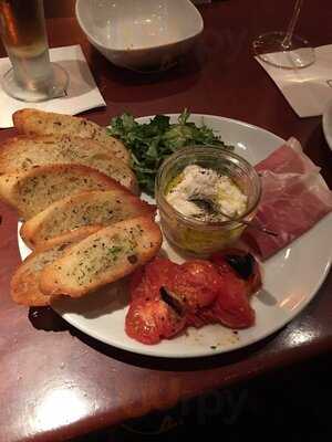 Fleming's Prime Steakhouse & Wine Bar