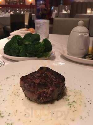 Fleming's Prime Steakhouse & Wine Bar