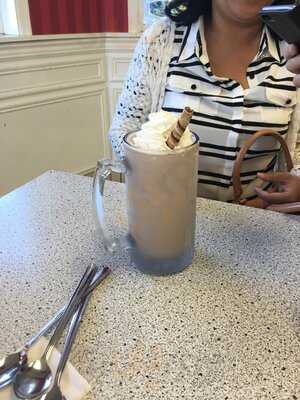 Oberweis Ice Cream And Dairy Store