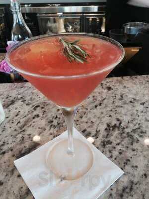 Trummer's Coffee & Wine Bar