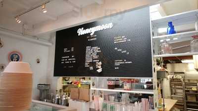 Honeymoon Ice Cream Scoop Shop