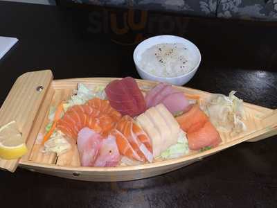 Sakura Japanese Grill & Sushi Bar