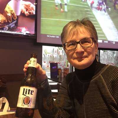 Chasers Sports Bar And Grill