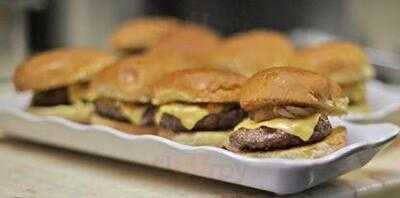 Chasers Sports Bar And Grill