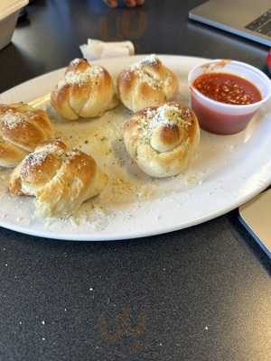 Nardi's Tower Of Pizza