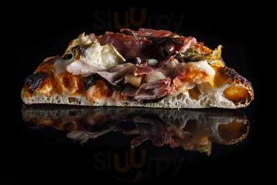 Luigi's Old World Market & Cafe