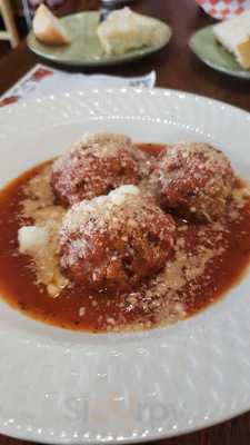 Luigi's Old World Market & Cafe