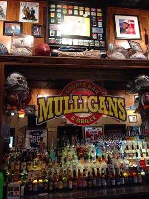 Mulligans Bar And Grill