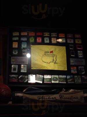 Mulligans Bar And Grill