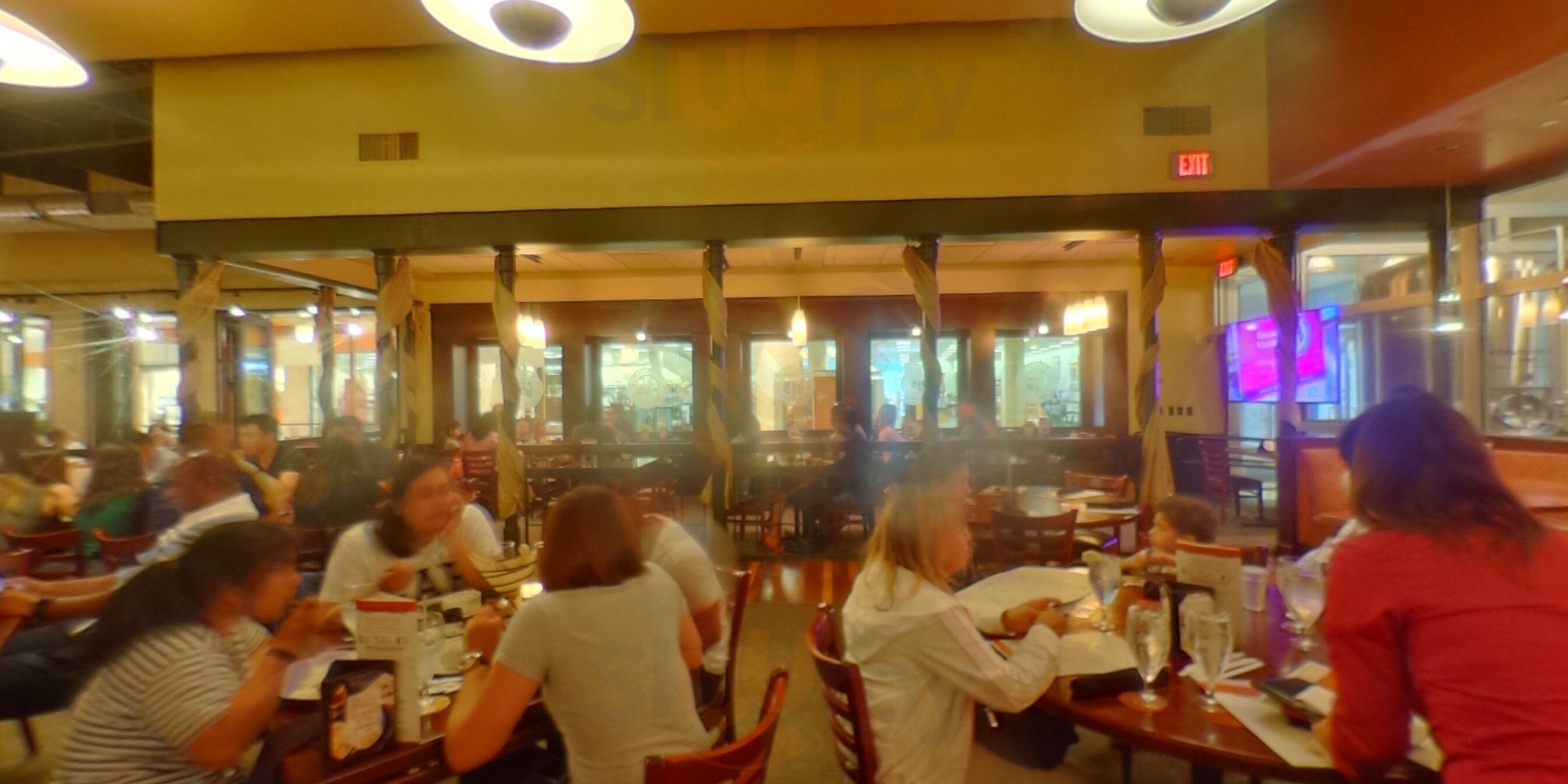 Gordon Biersch Brewery Restaurant