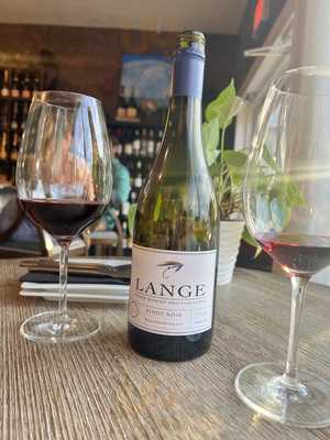 Sea Grapes Wine Bar & Bistro