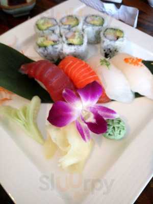 Mado Japanese Restaurant