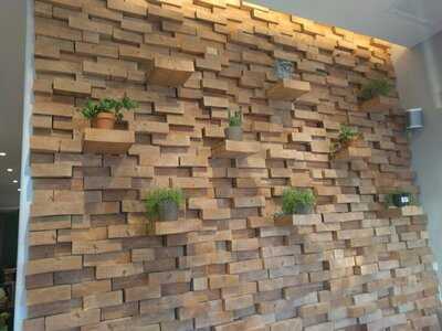 Mint Restaurant, Juicery And Yoga