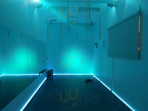 Mint Restaurant, Juicery And Yoga