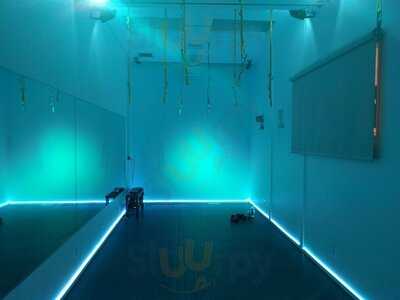 Mint Restaurant, Juicery And Yoga