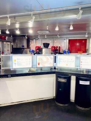 Gong Cha Rego Park Center