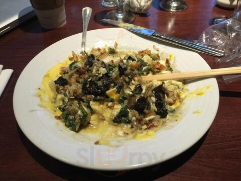 1401 West Restaurant