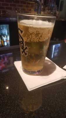 American Tap & Eatery