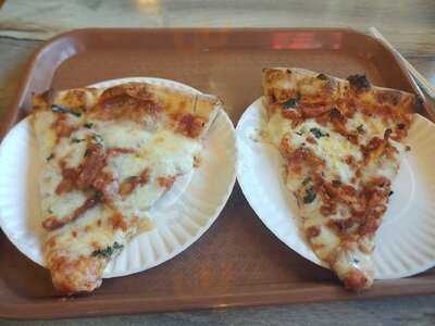 Branchinelli's Pizza & Restaurant