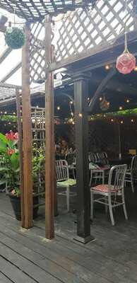 Crazy Burger Cafe & Juice Bar