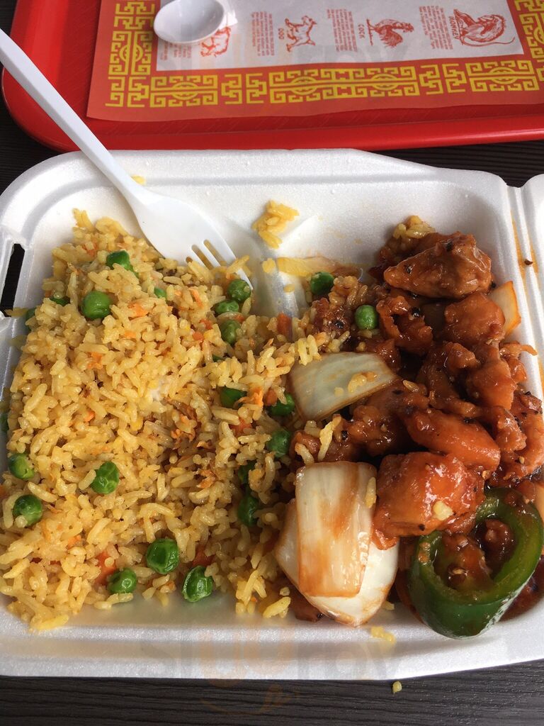 Lucky Chinese Food