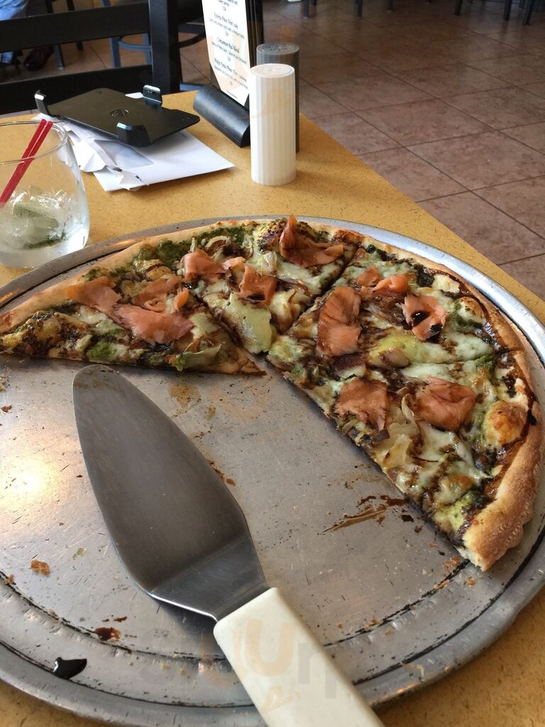 Baci Pizza & Subs
